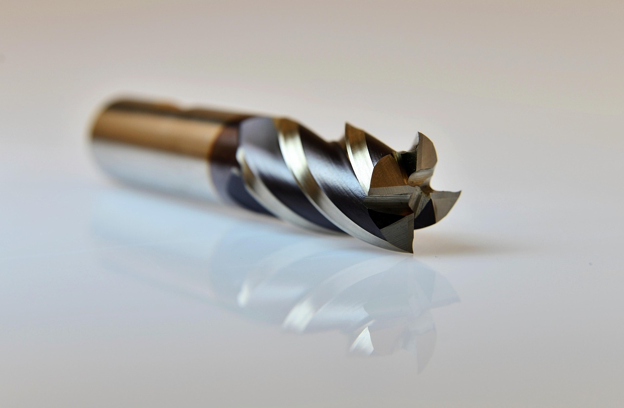 milling cutters, end mill, milling, machining, tool, milling machine, cnc, metal, chips, cnc machine, workshop, craft, work, tooling, tool maker, milling tool, stole, hss, iron, to cut, sharp, end mill, cnc, cnc, cnc, cnc, cnc